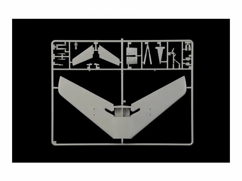 Italeri Bausatz North American FJ-2/3 Fury 1:48 11 Italeri Bausatz North American FJ-2/3 Fury 1:48 – Bild 9