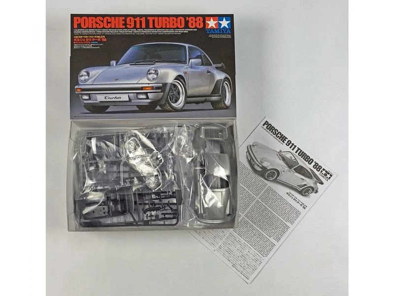 Tamiya Bausatz Porsche 911 Turbo, 1988 1:24 4 Tamiya Bausatz Porsche 911 Turbo, 1988 1:24 – Bild 2