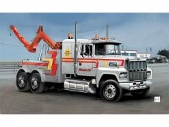 Italeri Bausatz American Wrecker 1:24