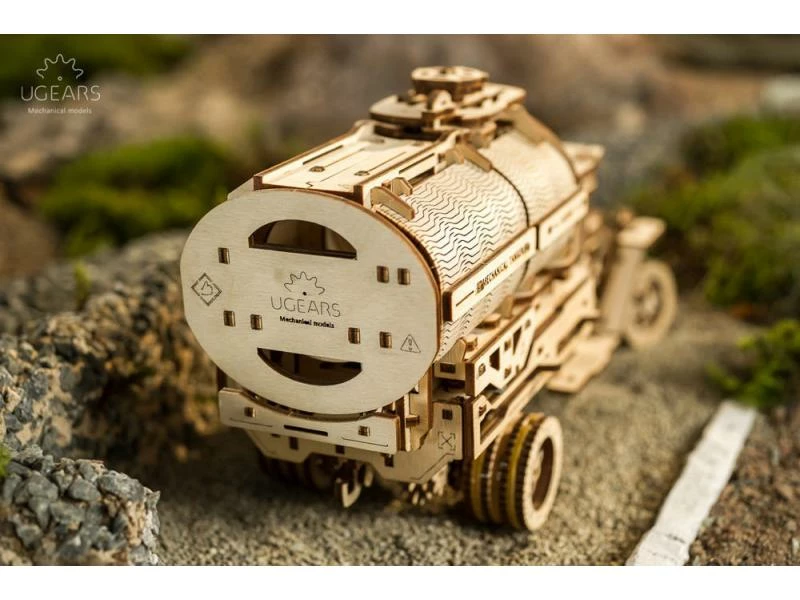 Ugears Bausatz Tanklastwagen 13 Ugears Bausatz Tanklastwagen – Bild 11