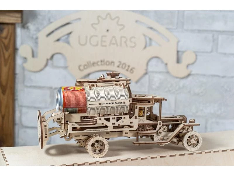 Ugears Bausatz Tanklastwagen 9 Ugears Bausatz Tanklastwagen – Bild 7